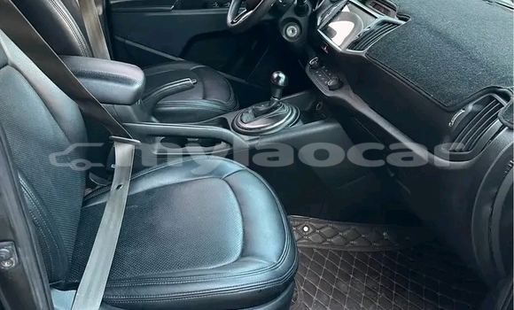 Buy Used Kia Sportage Black Car in Vientiane in Vientiane Province Buy Used Kia Sportage Black Car in Vientiane in Vientiane Province