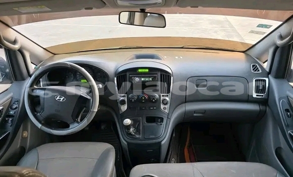 Buy Used Hyundai H1 Other Car in Vientiane in Vientiane Province Buy Used Hyundai H1 Other Car in Vientiane in Vientiane Province
