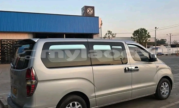 Buy Used Hyundai H1 Other Car in Vientiane in Vientiane Province Buy Used Hyundai H1 Other Car in Vientiane in Vientiane Province