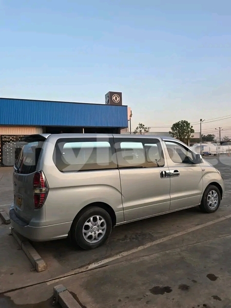 Big with watermark hyundai h1 vientiane province vientiane 7030