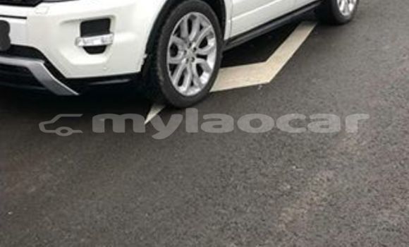 Buy Used Land Rover Range Rover Evoque White Car in Vientiane in Vientiane Province Buy Used Land Rover Range Rover Evoque White Car in Vientiane in Vientiane Province