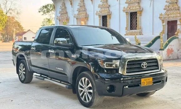 Buy Used Toyota Tundra Black Car in Vientiane in Vientiane Province Buy Used Toyota Tundra Black Car in Vientiane in Vientiane Province