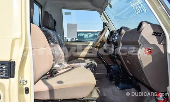 Buy Import Toyota Land Cruiser Beige Car in Import - Dubai in Attapeu Province Buy Import Toyota Land Cruiser Beige Car in Import - Dubai in Attapeu Province