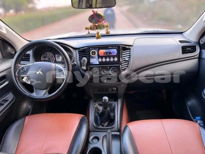 Big with watermark mitsubishi triton vientiane province vientiane 7037