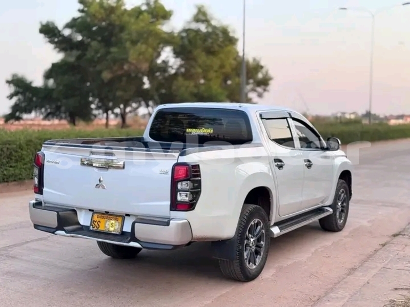 Big with watermark mitsubishi triton vientiane province vientiane 7037