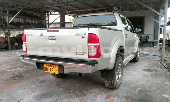 Buy Used Toyota Hilux Other Car in Vientiane in Vientiane Province Buy Used Toyota Hilux Other Car in Vientiane in Vientiane Province