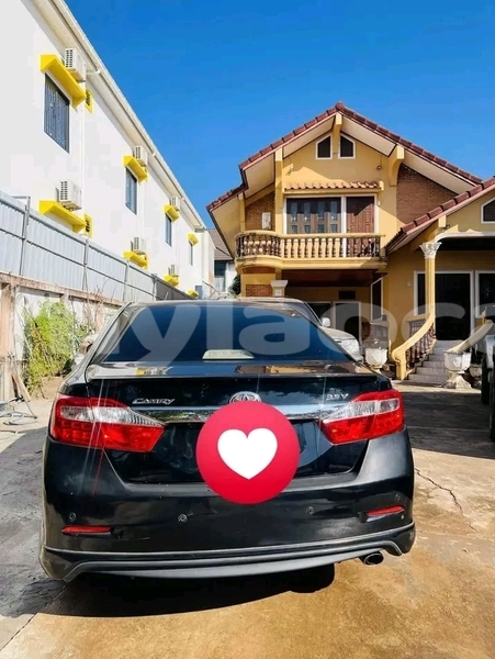 Big with watermark toyota camry vientiane province vientiane 7041