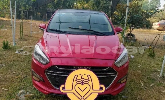 Buy Used BMW 3200 Red Car in Vientiane in Vientiane Province Buy Used BMW 3200 Red Car in Vientiane in Vientiane Province