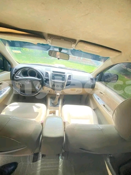 Big with watermark toyota hilux vientiane province vientiane 7049