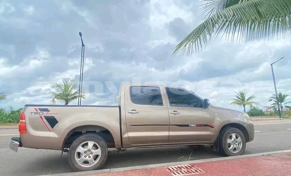 Buy Used Toyota Hilux Other Car in Vientiane in Vientiane Province Buy Used Toyota Hilux Other Car in Vientiane in Vientiane Province