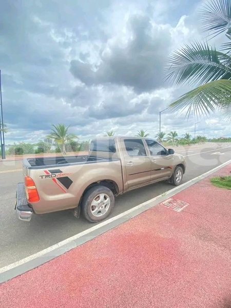Big with watermark toyota hilux vientiane province vientiane 7049