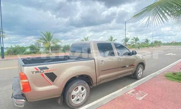 Buy Used Toyota Hilux Other Car in Vientiane in Vientiane Province Buy Used Toyota Hilux Other Car in Vientiane in Vientiane Province