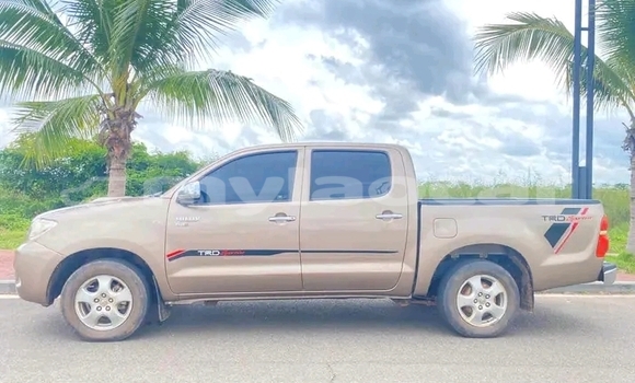 Buy Used Toyota Hilux Other Car in Vientiane in Vientiane Province Buy Used Toyota Hilux Other Car in Vientiane in Vientiane Province