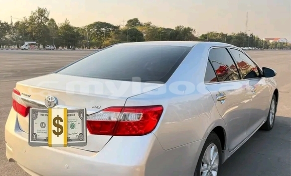 Buy Used Toyota Camry Other Car in Vientiane in Vientiane Province Buy Used Toyota Camry Other Car in Vientiane in Vientiane Province