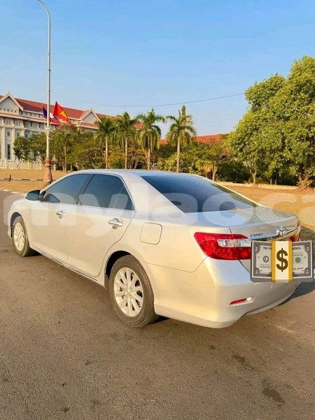 Big with watermark toyota camry vientiane province vientiane 7052