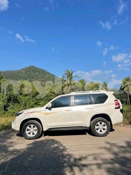 Big with watermark toyota prado vientiane province vientiane 7055