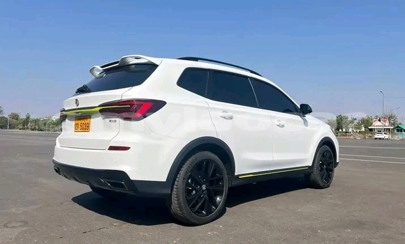 Buy Used MG RX5 White Car in Vientiane in Vientiane Province