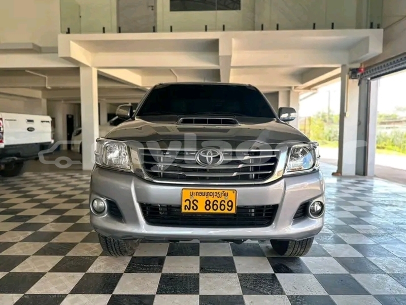 Big with watermark toyota hiluxe revo xaignabouli province sainyabuli 7059