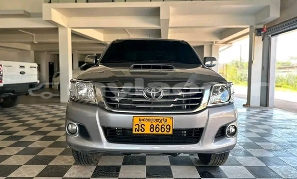 Buy Used Toyota Hiluxe Revo Other Car in Sainyabuli in Xaignabouli Province Buy Used Toyota Hiluxe Revo Other Car in Sainyabuli in Xaignabouli Province