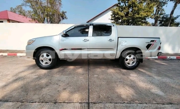 Buy Used Toyota Hiluxe Revo Other Car in Vientiane in Vientiane Province Buy Used Toyota Hiluxe Revo Other Car in Vientiane in Vientiane Province