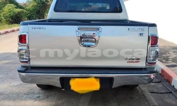Buy Used Ford F–150 White Car in Vientiane in Vientiane Province Buy Used Ford F–150 White Car in Vientiane in Vientiane Province