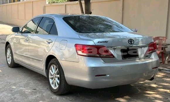 Buy Used Toyota Camry White Car in Vientiane in Vientiane Province Buy Used Toyota Camry White Car in Vientiane in Vientiane Province