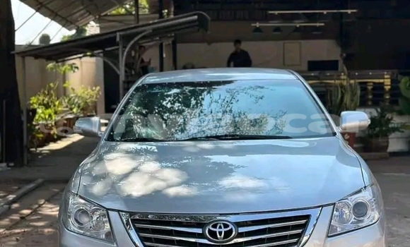 Buy Used Toyota Camry White Car in Vientiane in Vientiane Province Buy Used Toyota Camry White Car in Vientiane in Vientiane Province