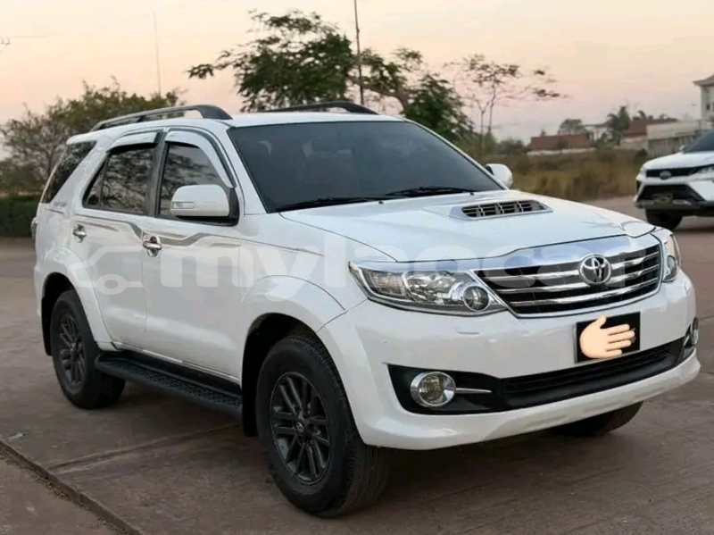 Big with watermark dodge charger vientiane province vientiane 7068