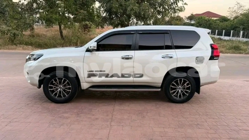 Big with watermark toyota prado khammouan province thakhek 7069