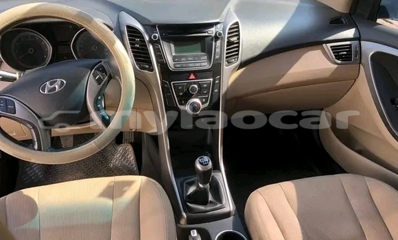 Buy Used Hyundai i10 White Car in Thakhek in Khammouan Province Buy Used Hyundai i10 White Car in Thakhek in Khammouan Province