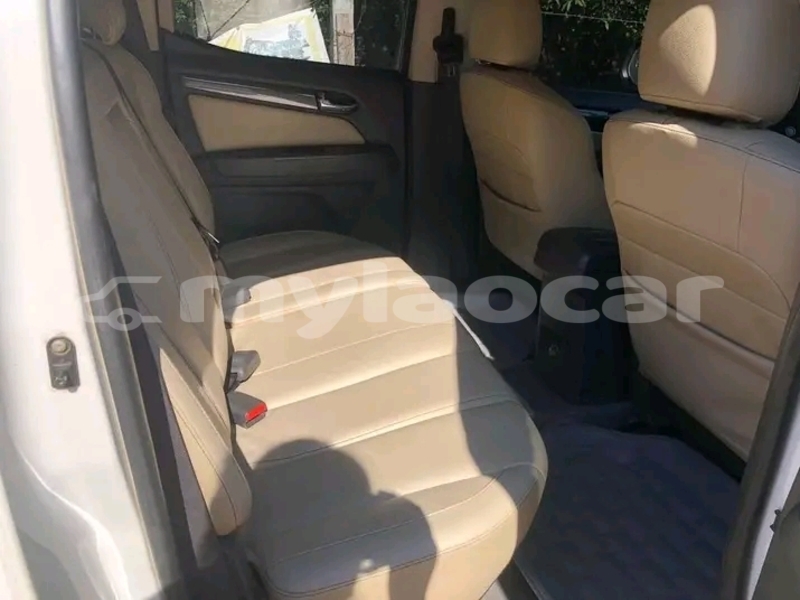 Big with watermark toyota hilux vientiane province vientiane 7071