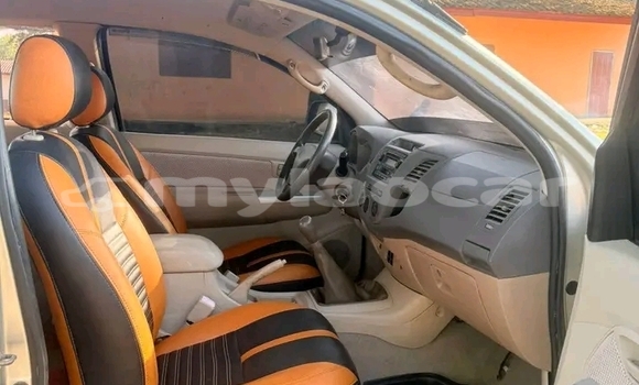 Buy Used Toyota Hilux Other Car in Sekong in Xékong Province