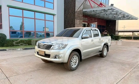 Buy Used Toyota Hiluxe Revo Other Car in Phonsavan in Xiangkhouang Province Buy Used Toyota Hiluxe Revo Other Car in Phonsavan in Xiangkhouang Province