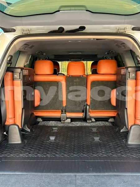 Big with watermark toyota land cruiser khammouan province thakhek 7083