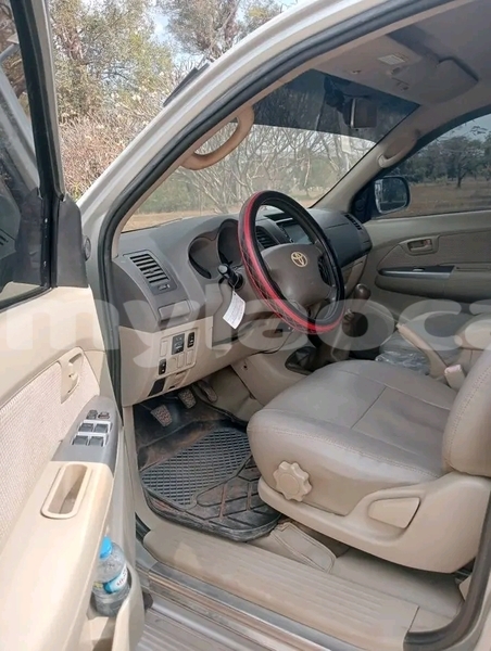 Big with watermark toyota hilux vientiane province vientiane 7086