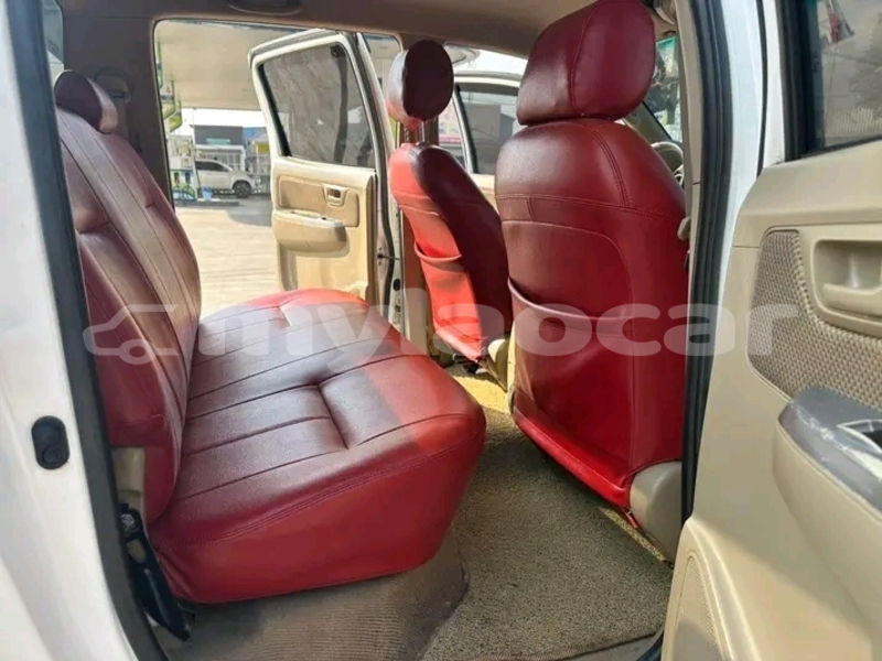 Big with watermark toyota vigo vientiane province vientiane 7091