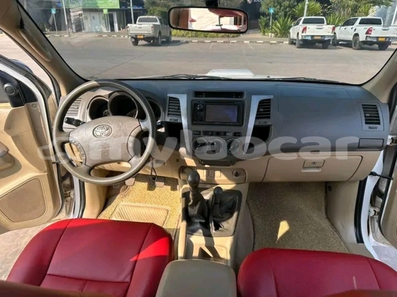 Big with watermark toyota vigo vientiane province vientiane 7091