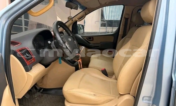 Buy Used Hyundai Grand Starex Other Car in Vientiane in Vientiane Province Buy Used Hyundai Grand Starex Other Car in Vientiane in Vientiane Province