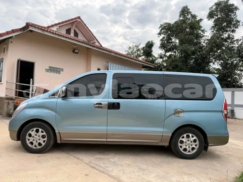 Big with watermark hyundai grand starex vientiane province vientiane 7096