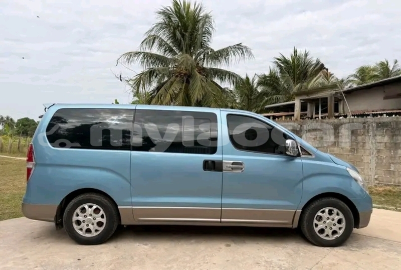 Big with watermark hyundai grand starex vientiane province vientiane 7096