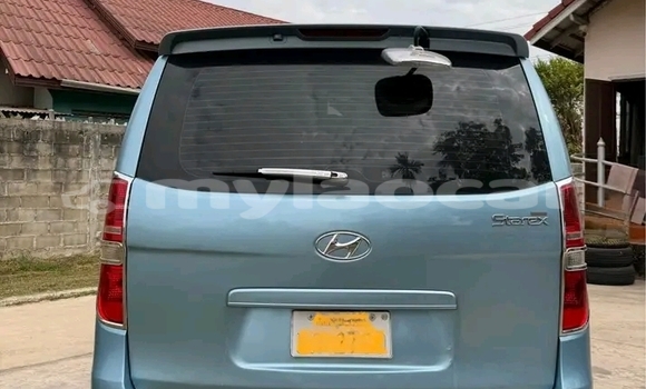 Buy Used Hyundai Grand Starex Other Car in Vientiane in Vientiane Province Buy Used Hyundai Grand Starex Other Car in Vientiane in Vientiane Province