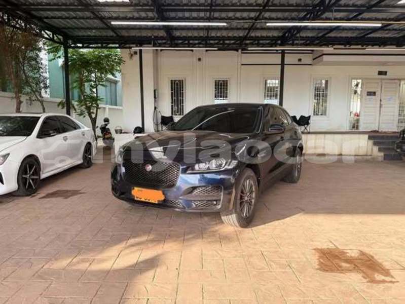 Big with watermark toyota corolla vientiane province vientiane 7102