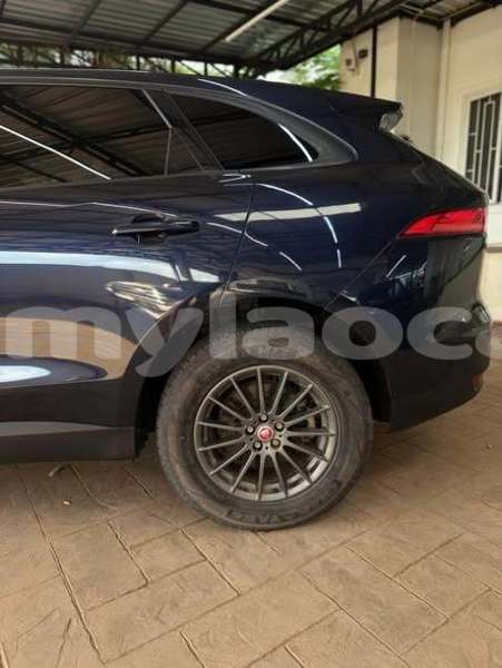 Big with watermark toyota corolla vientiane province vientiane 7102