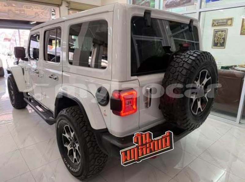 Big with watermark jeep commander vientiane province vientiane 7105