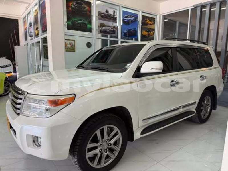 Big with watermark toyota land cruiser vientiane province vientiane 7106