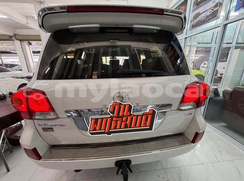 Big with watermark toyota land cruiser vientiane province vientiane 7106