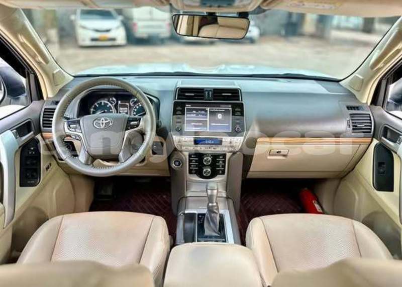 Big with watermark toyota prado vientiane province vientiane 7111