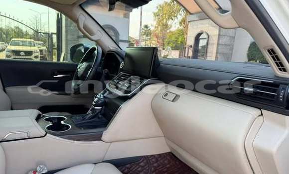 Buy Used Toyota Land Cruiser Other Car in Vientiane in Vientiane Province Buy Used Toyota Land Cruiser Other Car in Vientiane in Vientiane Province