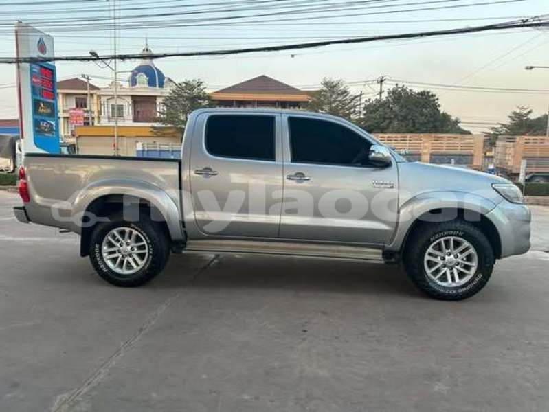 Big with watermark toyota vigo vientiane province vientiane 7114