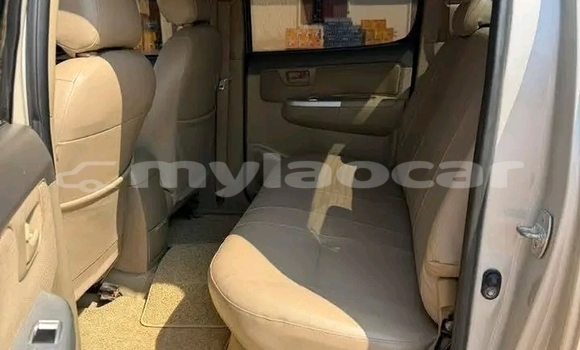 Buy Used Toyota Hilux Other Car in Import - Dubai in Attapeu Province